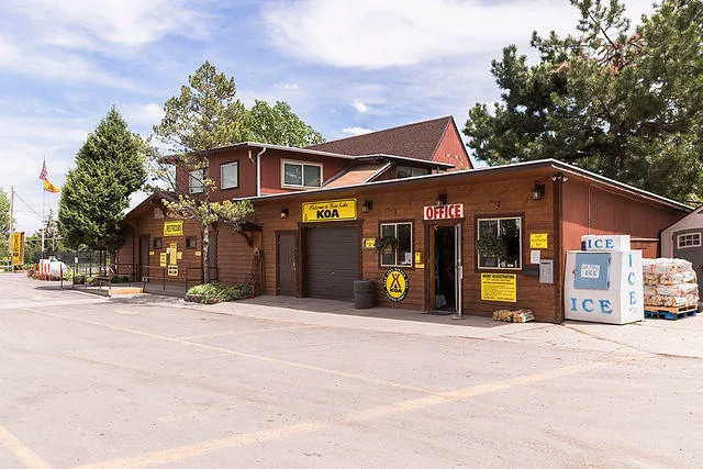 Bear Lake / Marina Side KOA Holiday Picture 6