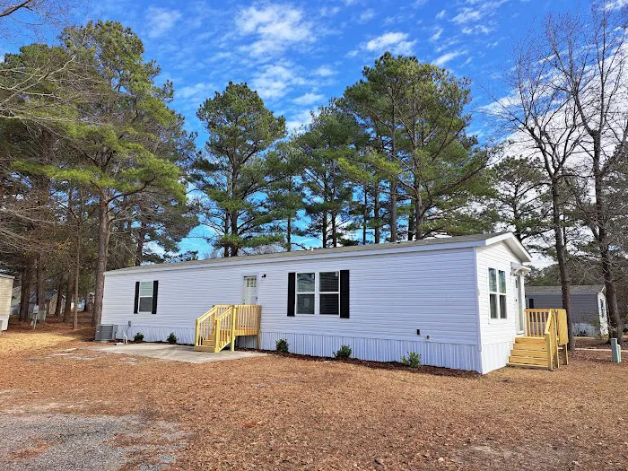 Westwood Manufactured Housing Community Picture 1