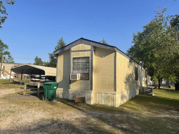 Everdomane Mobile Estate Picture 1