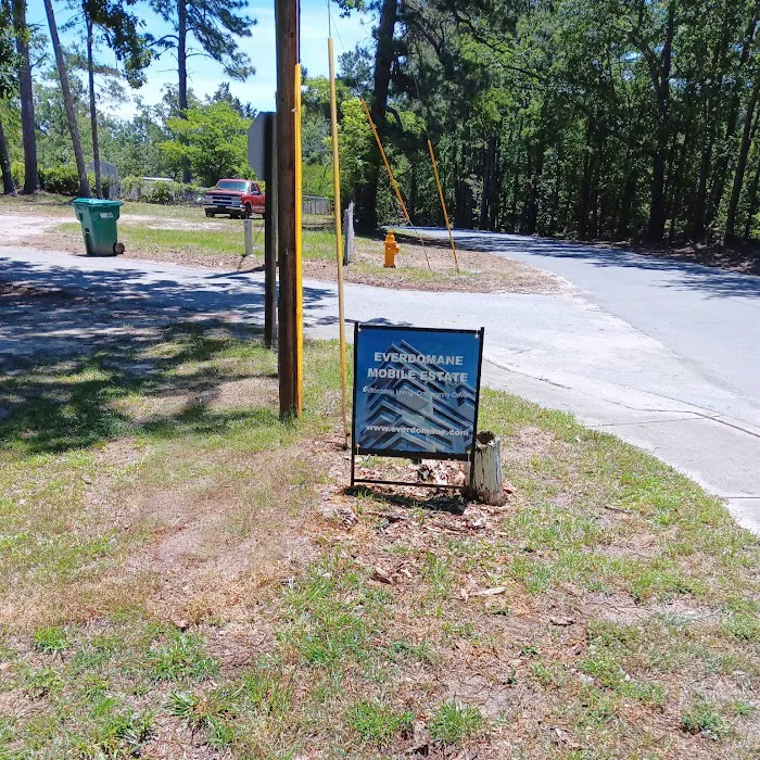 Everdomane Mobile Estate Picture 2