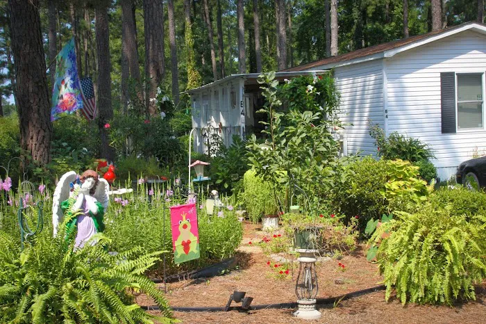 Arrowood Mobile Home Community Picture 4