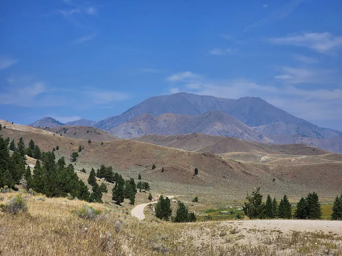 Little Sunlight Camping Area Picture 6