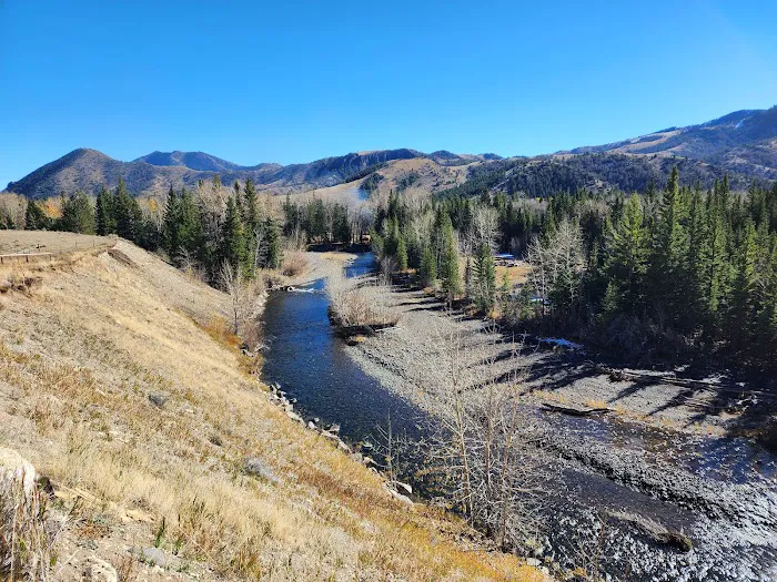 Little Sunlight Camping Area Picture 10