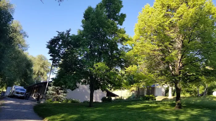 Camp Earley Park Picture 7