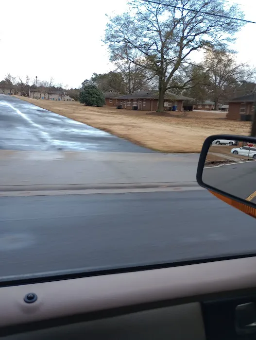 Pine Valley Mobile Home Park Picture 3