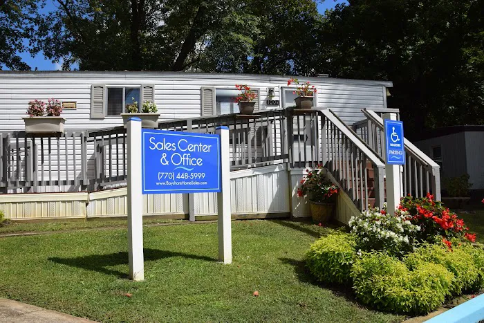 Norcross Manufactured Home Community Picture 2