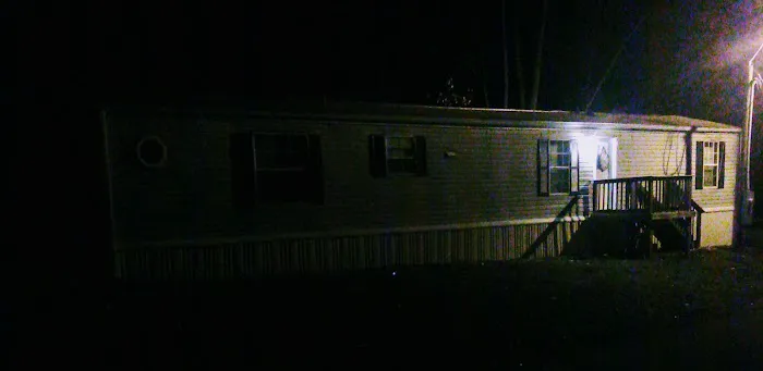 Royal Court Mobile Home Park Picture 1