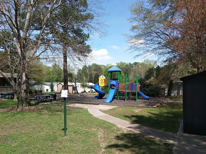 Bay Creek Mobile Home Community Picture 2