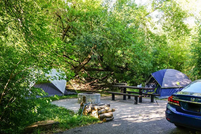 Spring Hollow Campground Picture 3