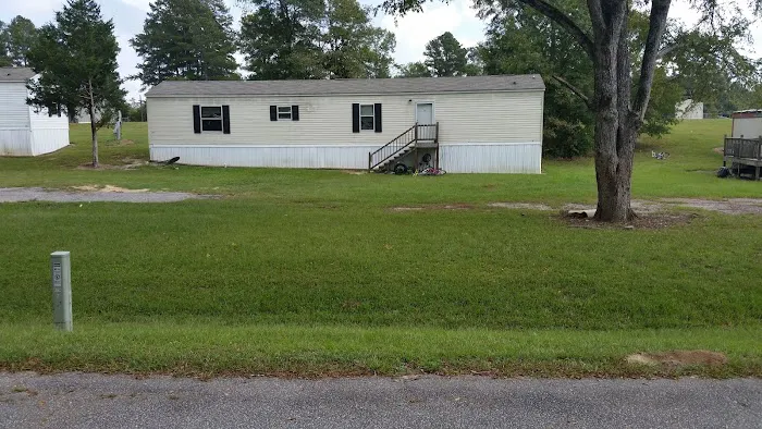 Madison Woods Manufactured Home Community Picture 3