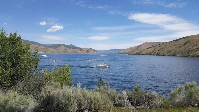 Chokecherry Picnic Area Picture 3