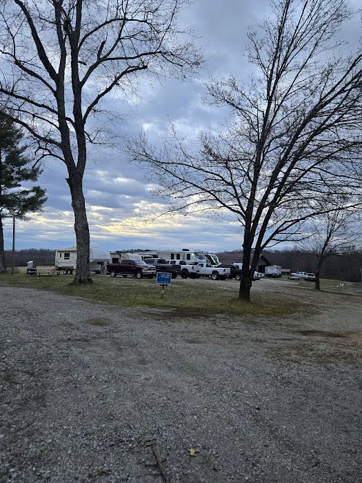 Twin Pine RV Park Picture 4