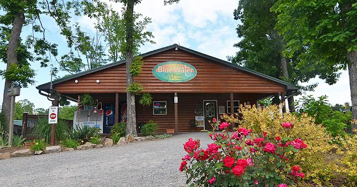 Blue Water RV Resort Picture 8