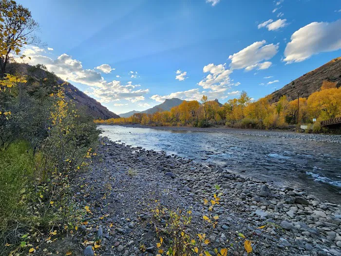 Wapiti Campground Picture 6