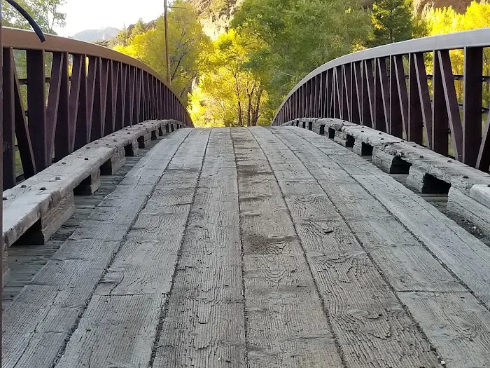 Wapiti Campground Picture 1