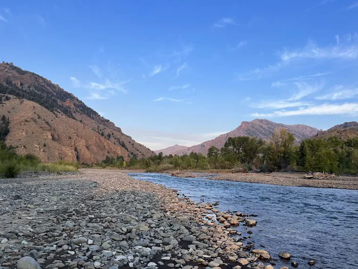 Wapiti Campground Picture 2