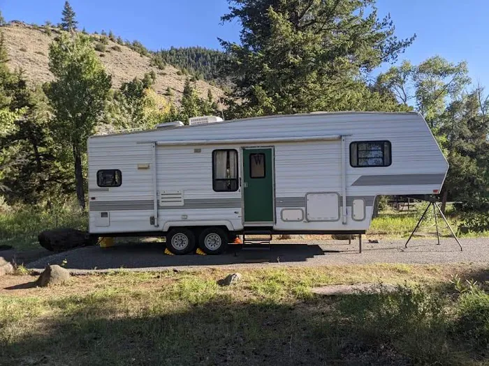 Elk Fork Campground Picture 2