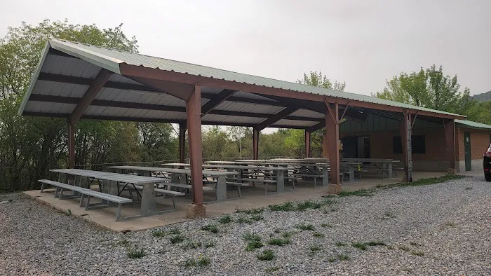 Maple Rise Recreation Camp Picture 1