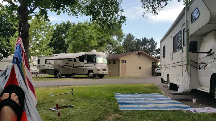 Hyrum Lake Campground Picture 2