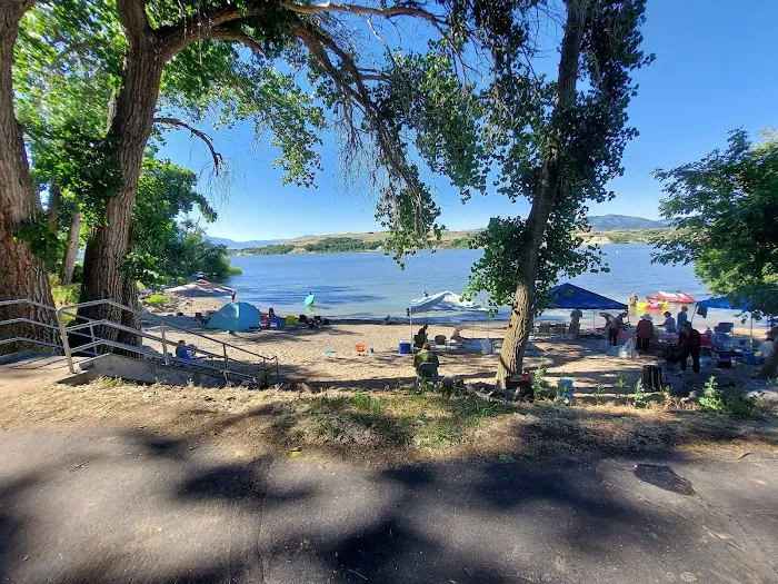 Hyrum Lake Campground Picture 4