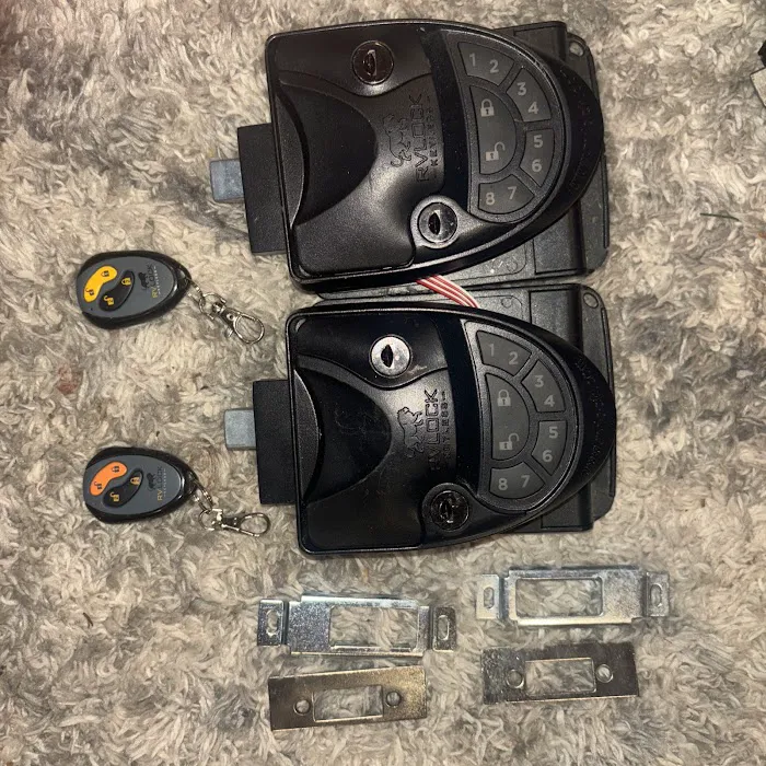 Trailer keyless Entry Picture 4