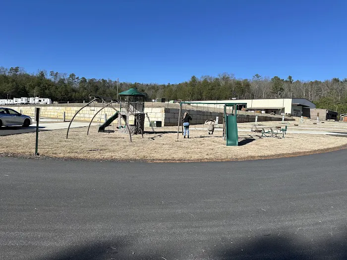 Apple Country Rv Resort Picture 8