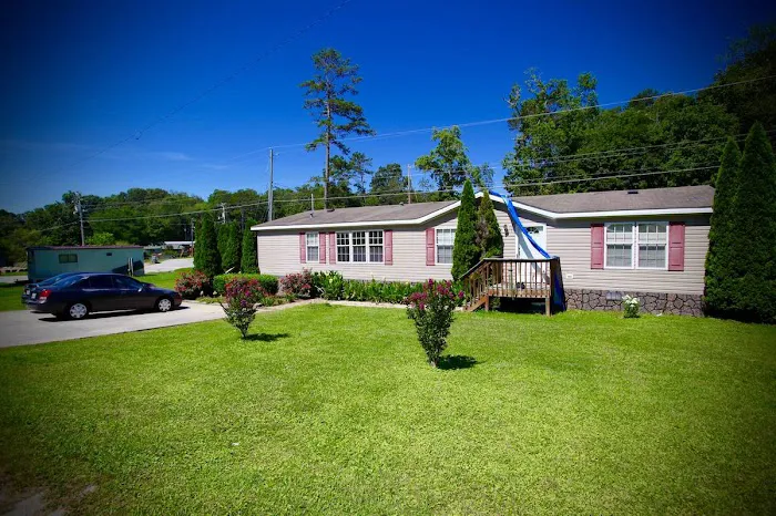 Hidden Hills Mobile Home Community Picture 2