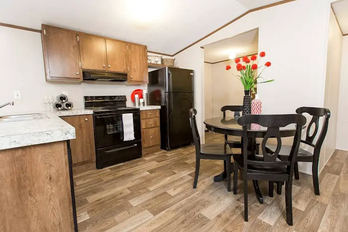 Hidden Hills Mobile Home Community Picture 5