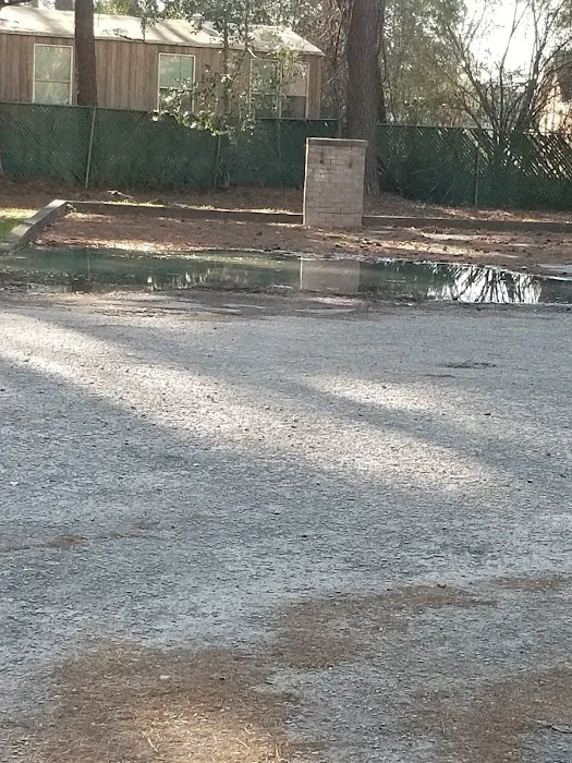 Alpine Regency Mobile Home Park Picture 3