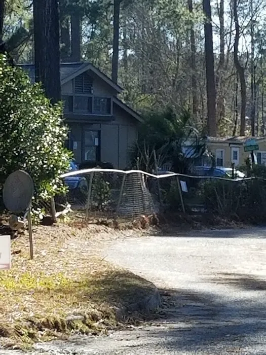 Alpine Regency Mobile Home Park Picture 4