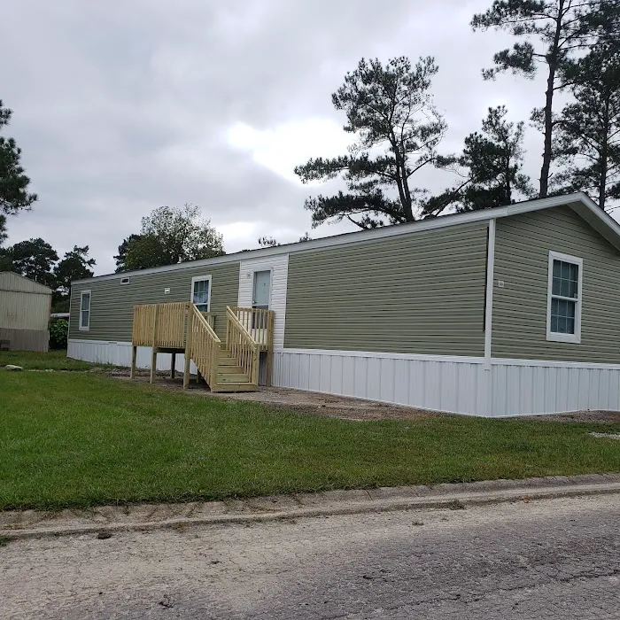 Silver Hill Manufactured Home Community Picture 2