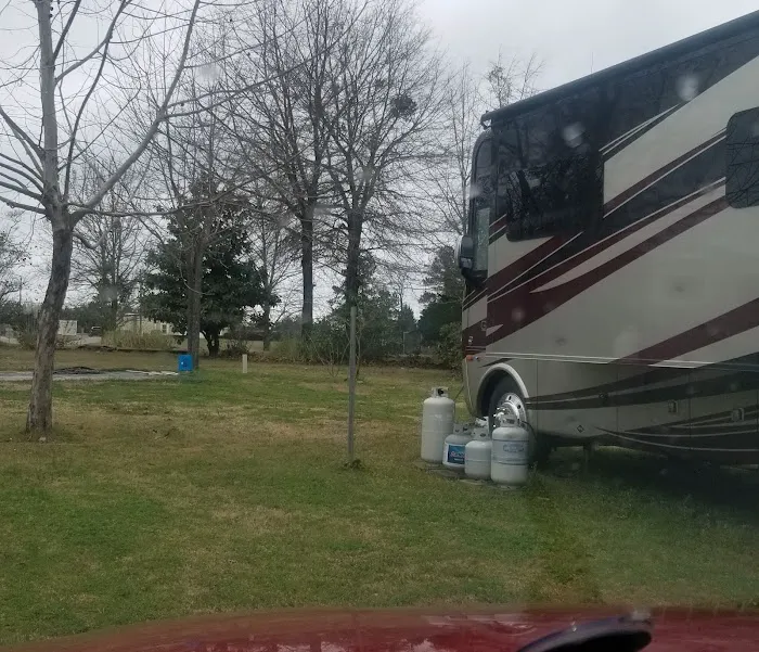 Twin Magnolia RV Park Picture 4