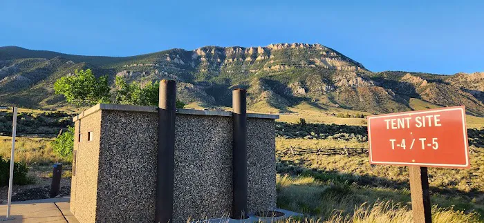 Lake Shore Campground Picture 2