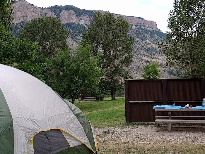 Lake Shore Campground Picture 8