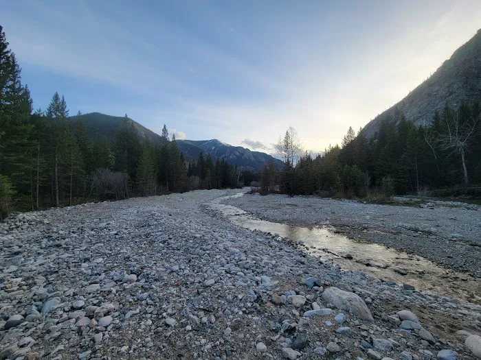 Rattin Campground Picture 1