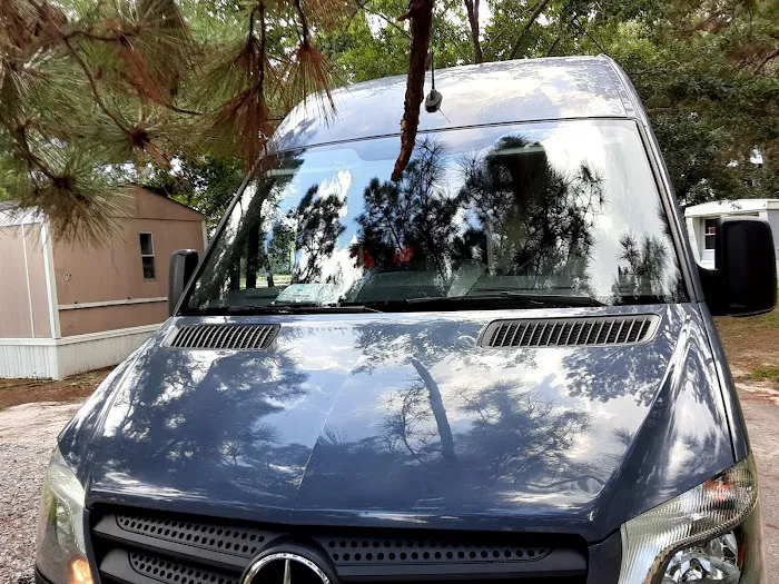 Silver Lake Mobile Home & RV Park Picture 6