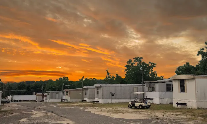 Southern Village Mobile Home Park Picture 1