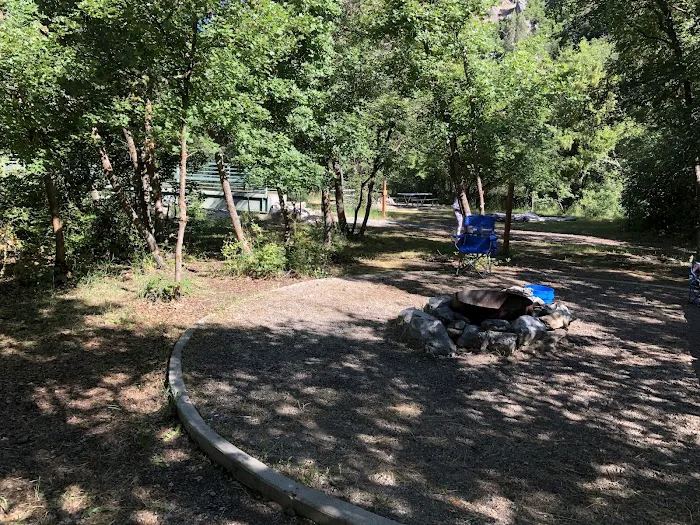 Cinnamon Creek Camp Picture 5