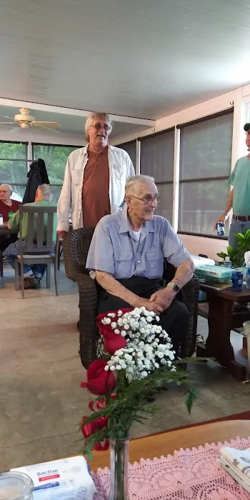 BOB'S RV PARK Picture 2