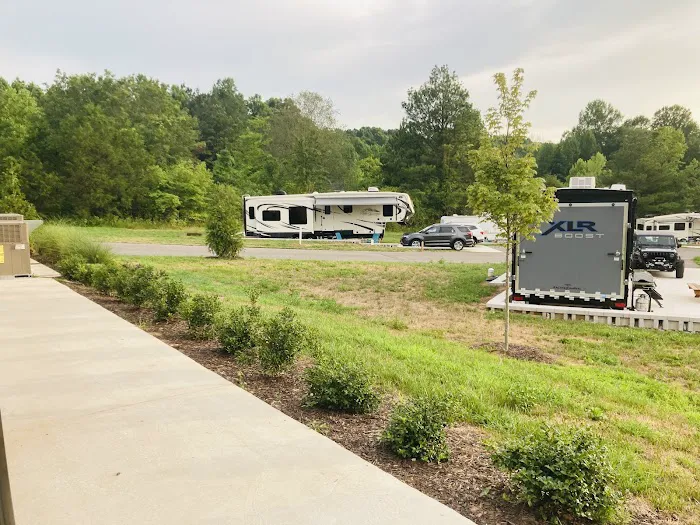 Whispering Falls at Burgess RV Park- Country Store- Cafe Picture 4