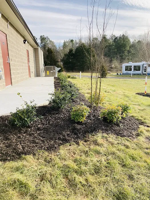 Whispering Falls at Burgess RV Park- Country Store- Cafe Picture 10