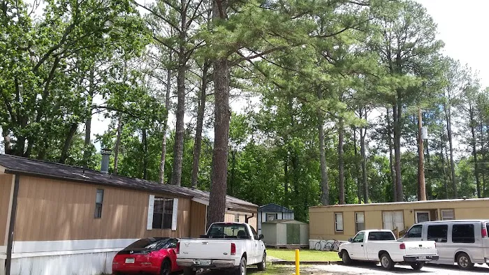 Whispering Pines Mobile Home Picture 10
