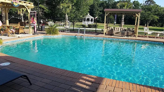 Christina's Paradise Picture 3