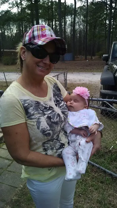 Cedar Creek Mobile Home Park Picture 6