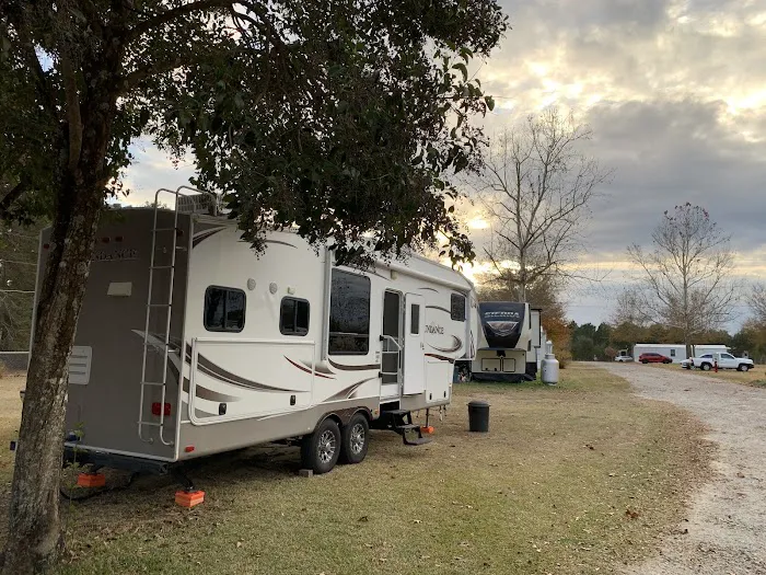 Sparky's Mobile Home & RV Park Picture 1