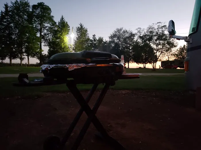 Shellbluff RV Park Picture 2