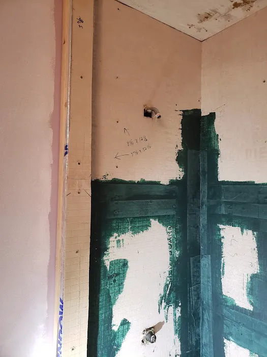 Castle Pines Mobile Home Park Picture 4