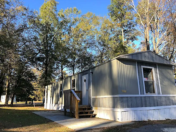 Castle Pines Mobile Home Park Picture 6