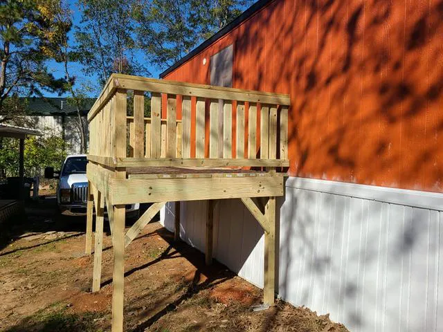 Hill Crest Plaza Mobile Home Community Picture 3