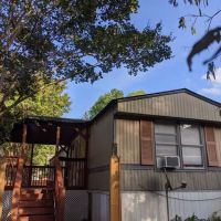 Hill Crest Plaza Mobile Home Community ico